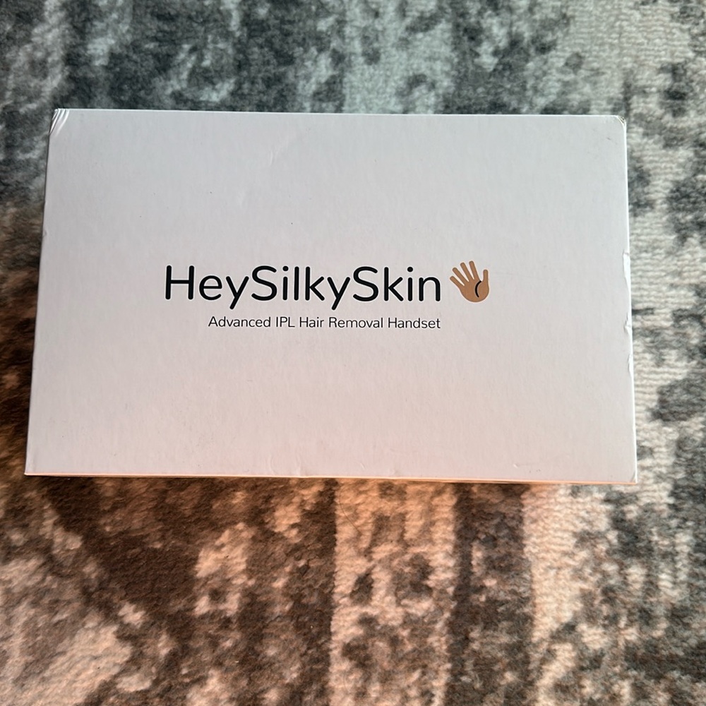 hey Silky skin LIKE NEW full set